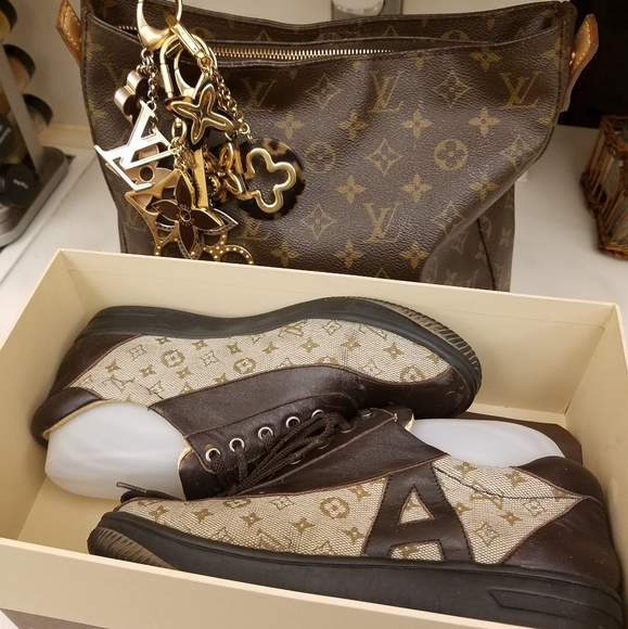 AUTH LOUIS VUITTON SNEAKERS MONOGRAM MINI 35 SHOES - Picture 6 of 8